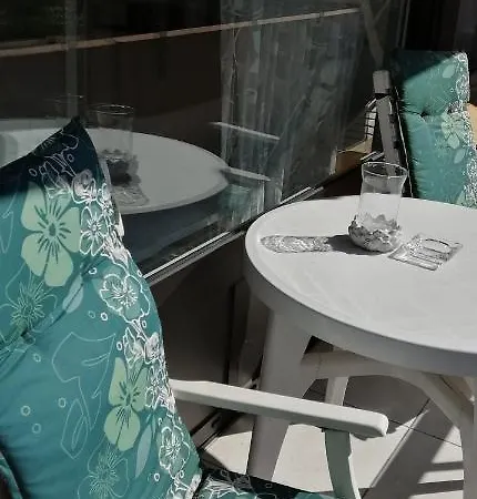 Schoenes Apartment Mit Pool&Sauna