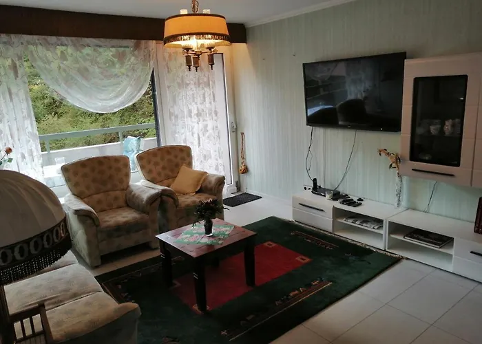 Grünes Apartment Apartamento